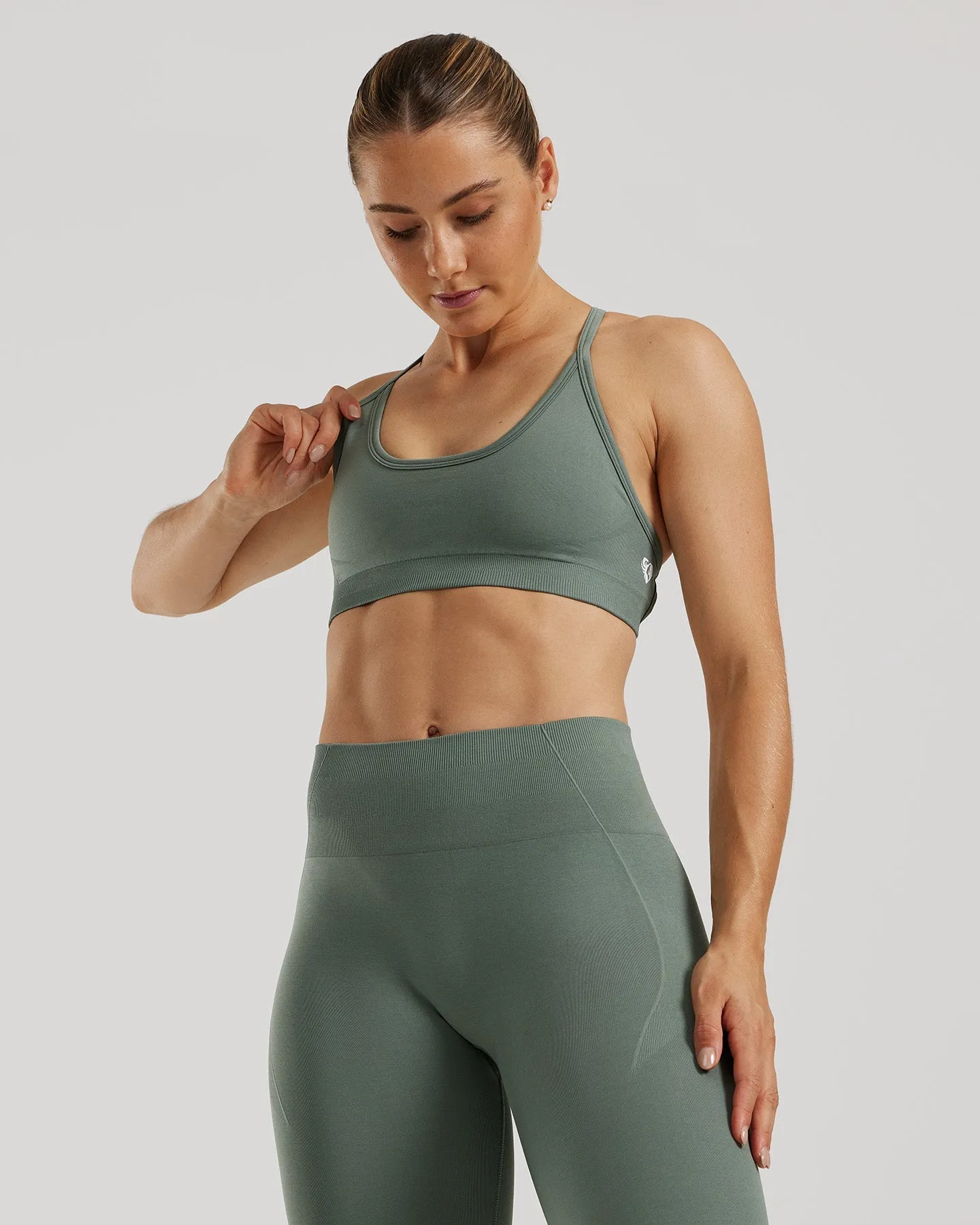 Define 2.0 Seamless Backless Bra | Sage