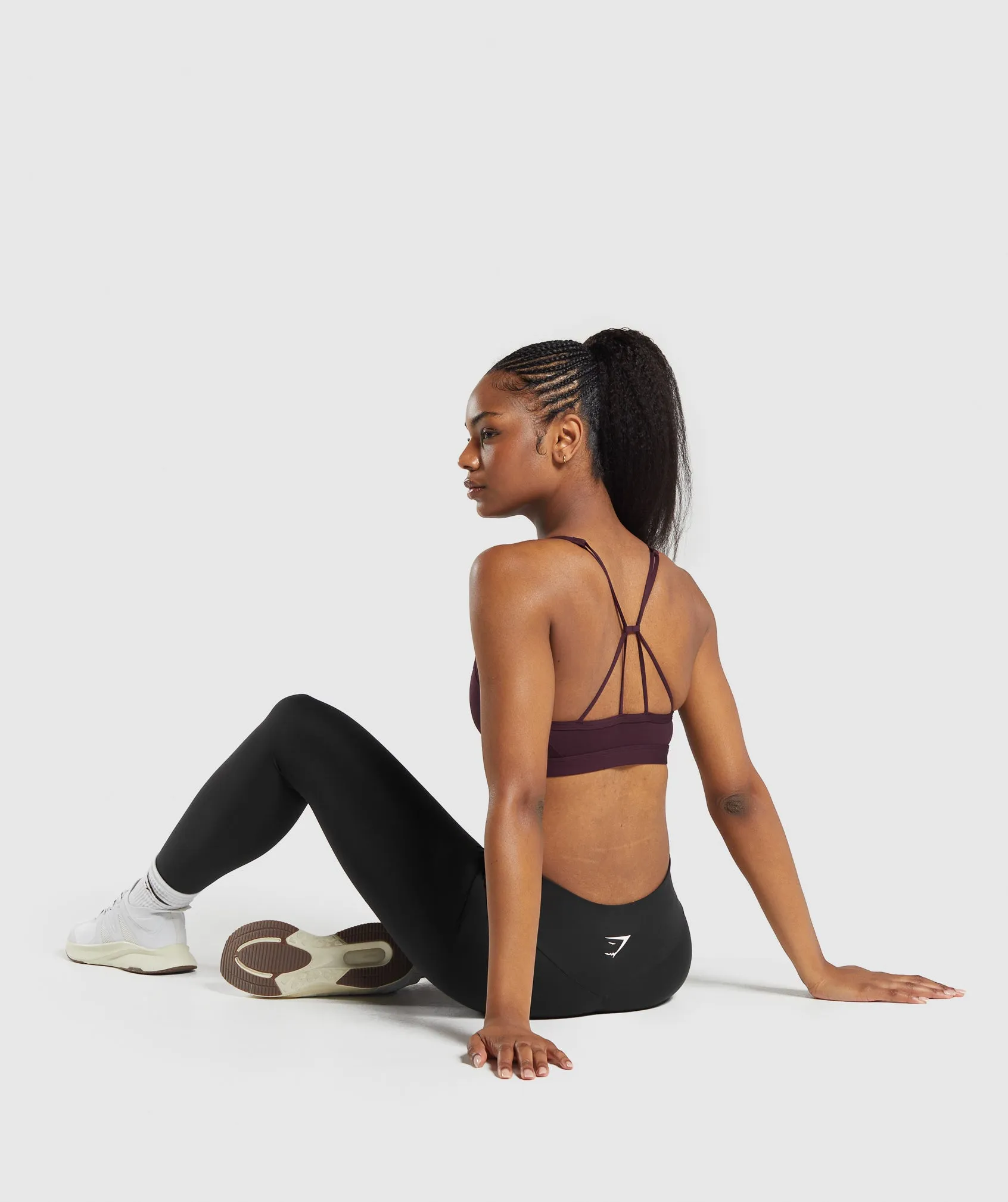 Gymshark Ruched Strappy Sports Bra - Depth Purple