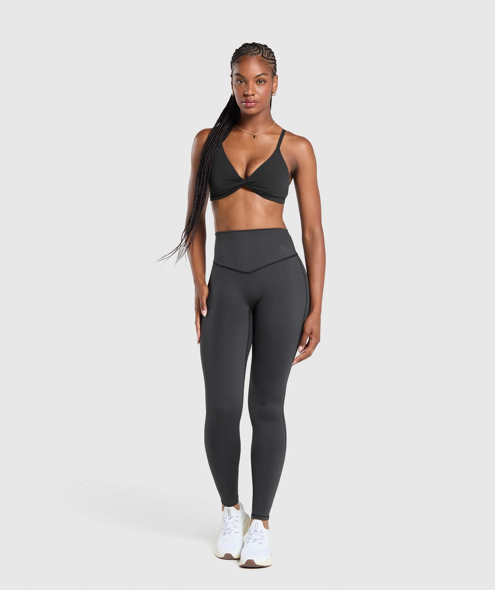 Gymshark Twist Front Bralette - Black