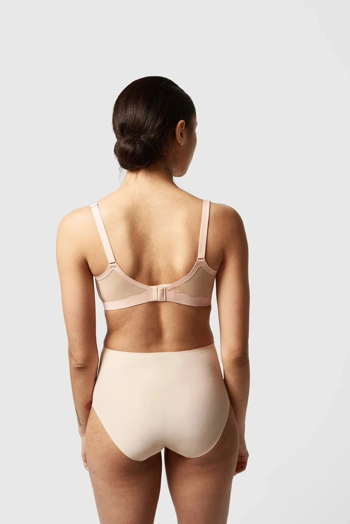 Pure Light Covering Molded Bra