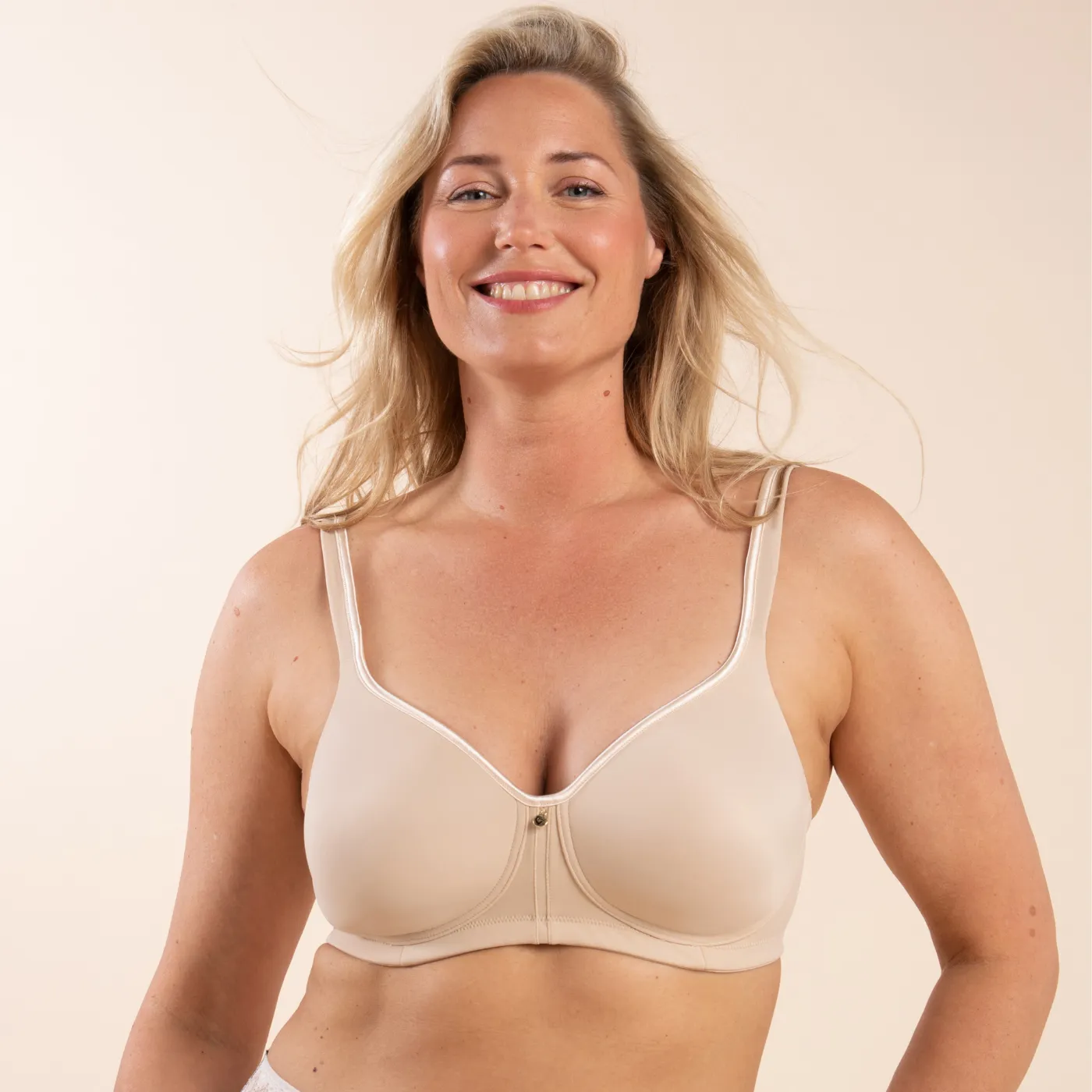 Voluptina Non-Wired T-Shirt Bra | Natural